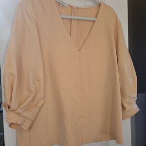 Lafayette 148 New York Peach V-Neck Blouse